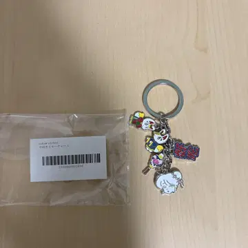 캐릭터 아크릴 키링