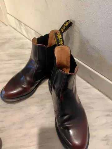 Dr. Martens 사이드 고어 부츠 US 6
