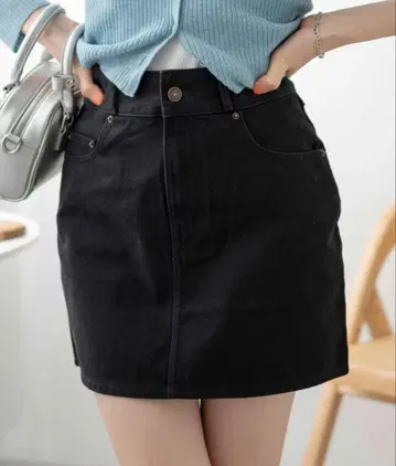 새상품! 사다리꼴 데님 미니 스커트