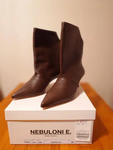 NEBULONI E. 네브로니 내퍼 가죽 숏부츠 BROWN 39