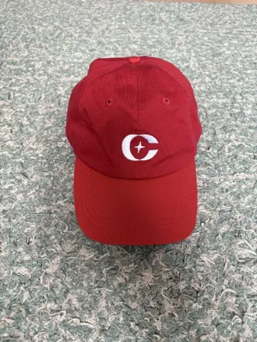 CREST x goffax 빨간 캡