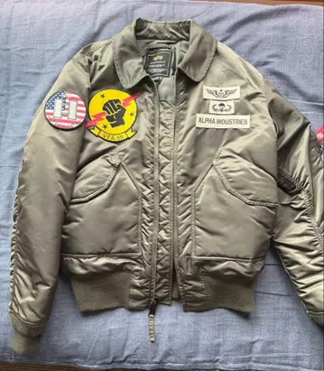 ALPHA INDUSTRIES MA-1 플라이트 자켓