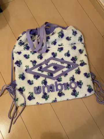 Casselini x umbro 콜라보 백