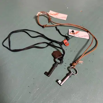 천연 가죽 일본제 열쇠 모양 초커 목걸이 액세서리 가죽 열쇠 잡화