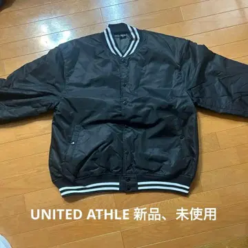 UNITED ATHLE XL 블랙 점퍼