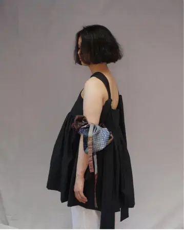 tope cross strap tunic / nylon.b