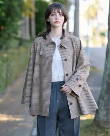 DRESSTERIOR [2WAY] A라인 체크 아우터
