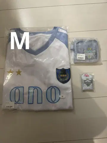 아노짱 유니폼 지갑 오마모리