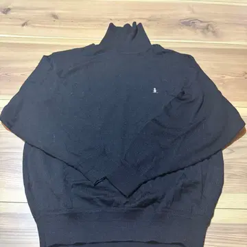 Munsingwear 블랙 터틀넥 스웨터