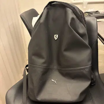 푸마 데이백 페라리