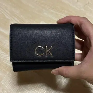 CK 캘빈클라인 블랙 3단 폴더형 지갑