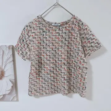 ZARA 트위드풍 반팔 상의 화이트 계열 멀티 컬러 금 라메 믹스 M