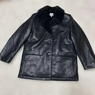새상품급 유니클로 페이크 가죽 자켓 보아 안감 L 블랙