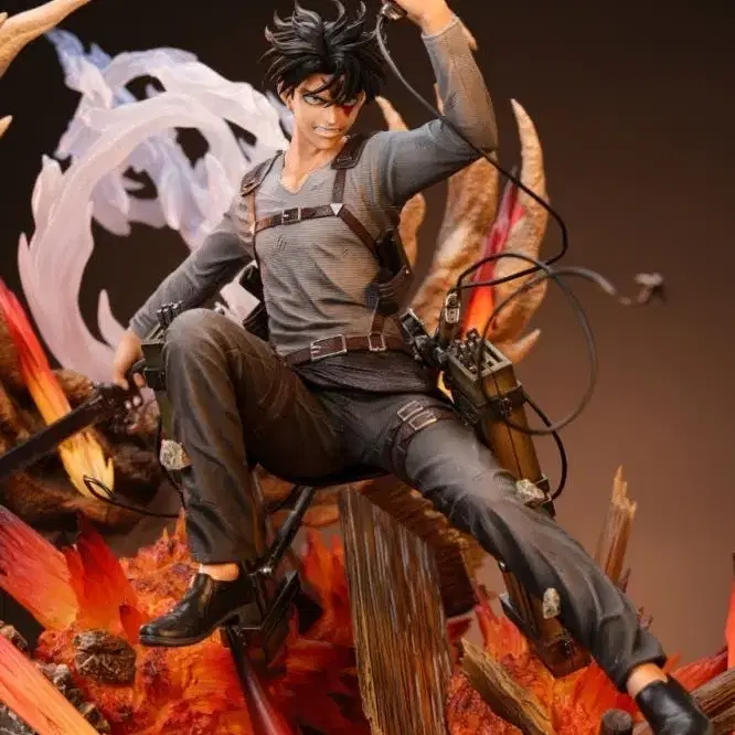 model power Attack On Titan Levi figure resin figure