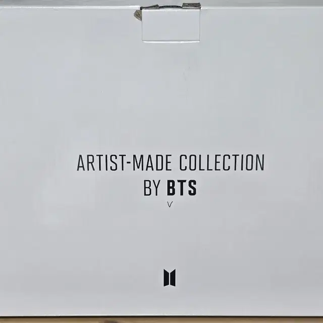 by bts v 뷔통