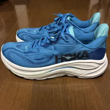 HOKA 클리프톤 10 26.5cm