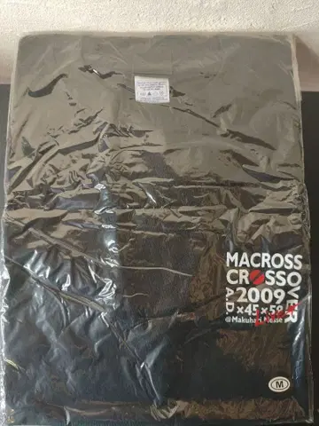 [ 새상품 ] M 사이즈 마크로스 크로스오버 라이브 T셔츠