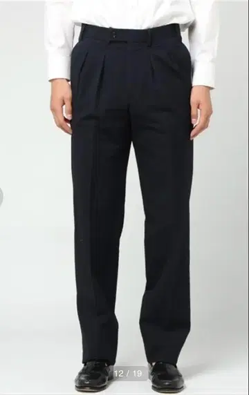 BERNARD ZINS (베르나르 잔스) 시어서커 슬랙스 사이즈 40