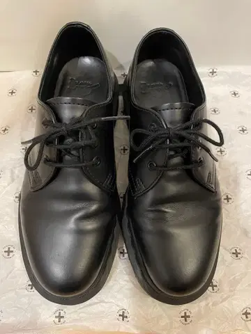 Dr. Martens 1461 MONO 5 USM