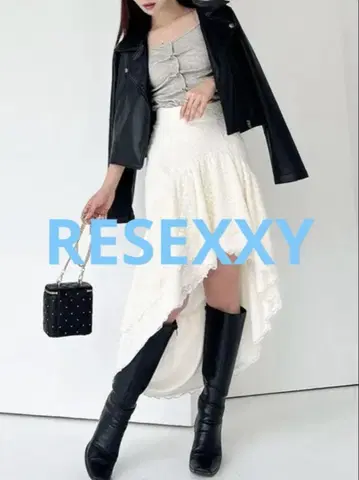 새상품 RESEXXY 비대칭 레이스 스커트