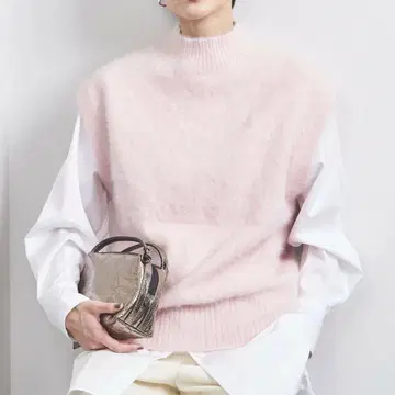 [ 미사용 새상품 ] UNITED ARROWS 폭스 캐시미어 니트 베스트