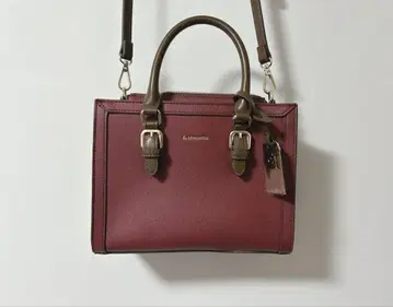 &chouette 벨트 디자인 스퀘어 백