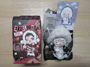 SKULLPANDA Let it Snow POPMART