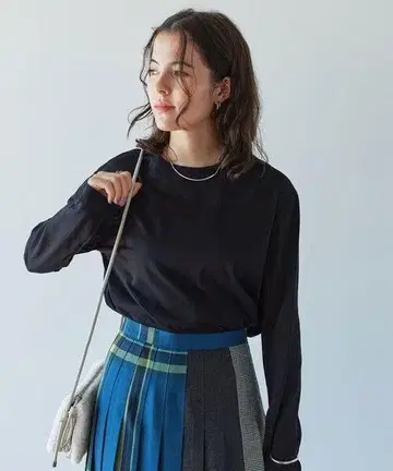 시어 롱 슬리브 T셔츠