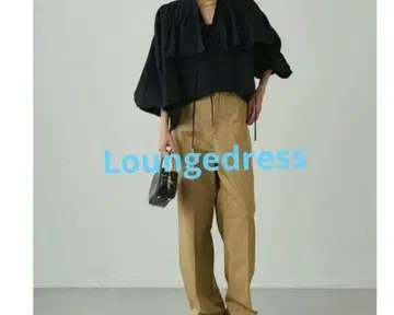 Loungedress 리본 볼륨 블라우스 블랙 라스트 한 점