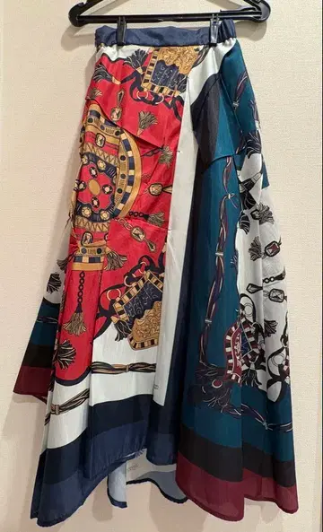 새상품급 UN3D. 오리가미 스카프 스커트