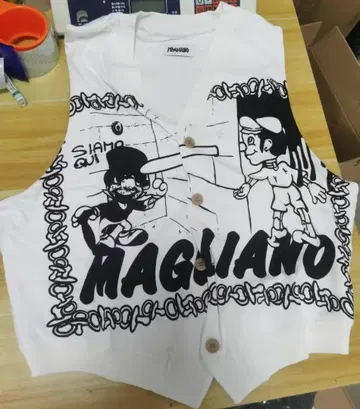 Magliano 25SS V넥 가디건 베스트s