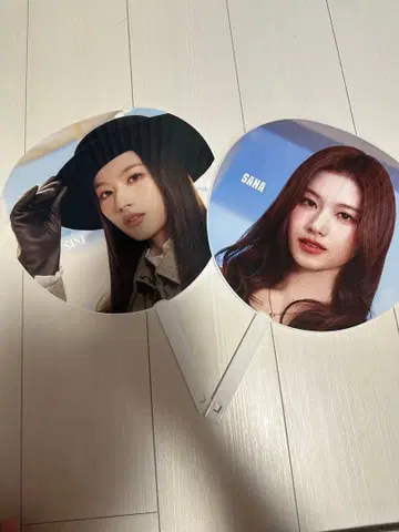 TWICE 사나 부채 투어 2종류