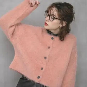 JEANASIS 지나시스 리치 샤기 숏 크루 가디건 핑크