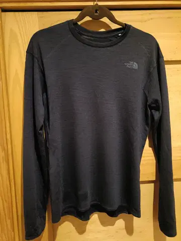 THE NORTH FACE 여성용 L 사이즈 긴팔 티셔츠 다크 블루
