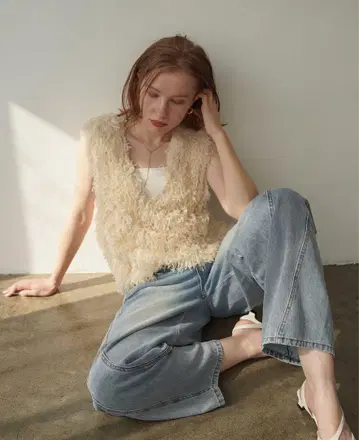 welinoa 2way fringe far vest
