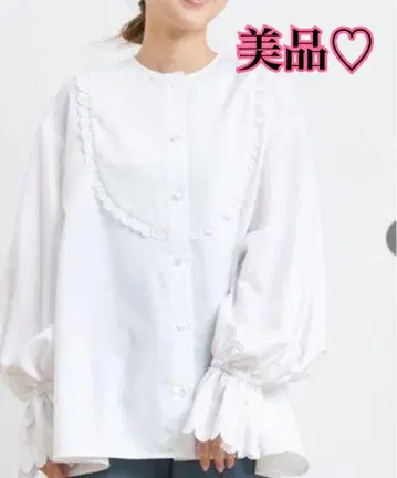 새상품급! yori 요리 스캘럽 컷워크 블라우스 화이트