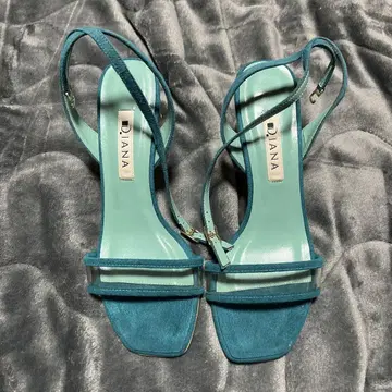 DIANA 터콰이즈 샌들 22.5cm
