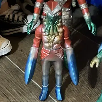 2 울트라 괴수 발탄 성인 캔디 페인팅 리페인트 소프트 비닐 울트라맨