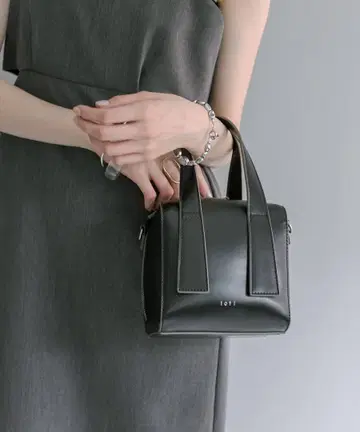 loti mystic 박스 보스턴 BAG 블랙