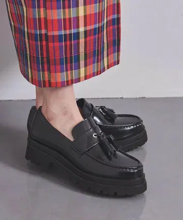 UNITED ARROWS 플랫폼 태슬 로퍼 블랙 24.5