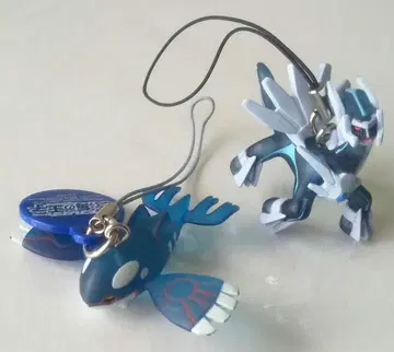 가이오가 디아루가 피규어 스트랩 포켓몬스터