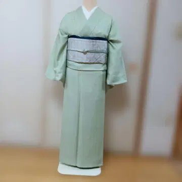 옅은 황록색 이로무지 기모노