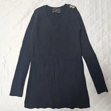 Rady V넥 블랙 니트탑 비쥬 레이디