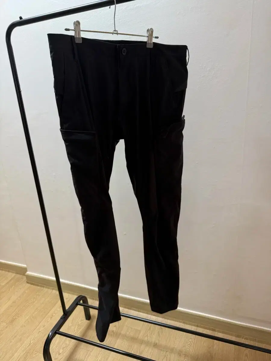 Acronym Pants L (P10-A-E)