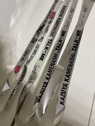 카메나시 카즈야 팬미팅 은색 테이프 2개 세트