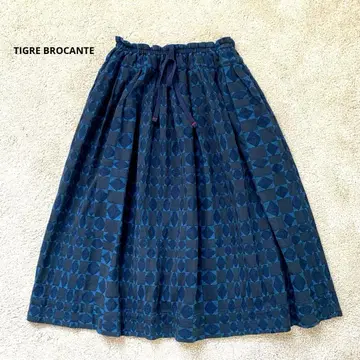 TIGRE BROCANTE 플레어 스커트 인디고 올 패턴 기하학 네이비