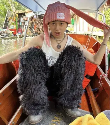 [ 아오바군 착용 ] SKINS LUX FAR PANTS / BLACK