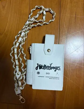 HOI x TAKUYA. 'KIGOU' Cha in Pouch