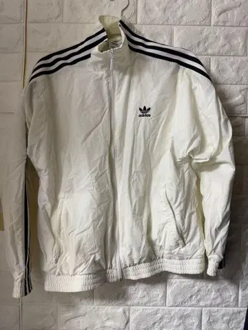 adidas 화이트 자켓 3라인