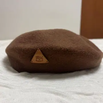 IL BISONTE 브라운 베레모